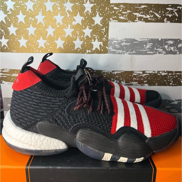 Adidas Trae Young “Chinese New Year” - Picture 2 of 7